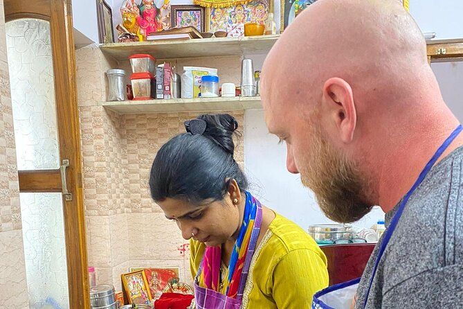 Cooking Class and Dinner with Rekha Family

