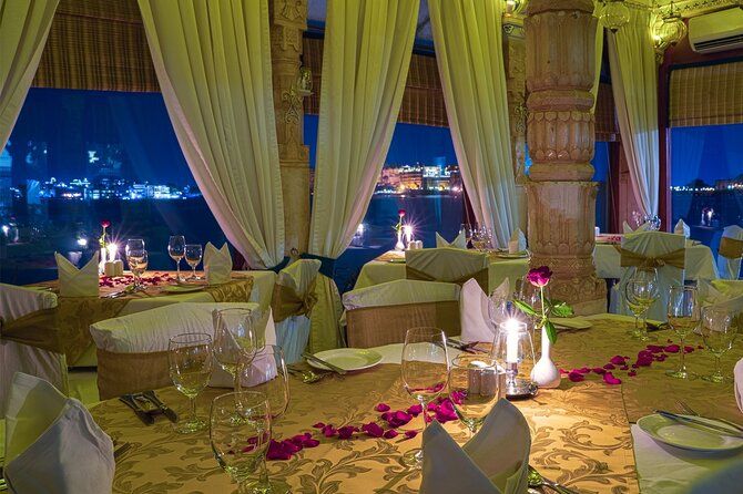 Jag Mandir Island Dinner with Boat Ride
